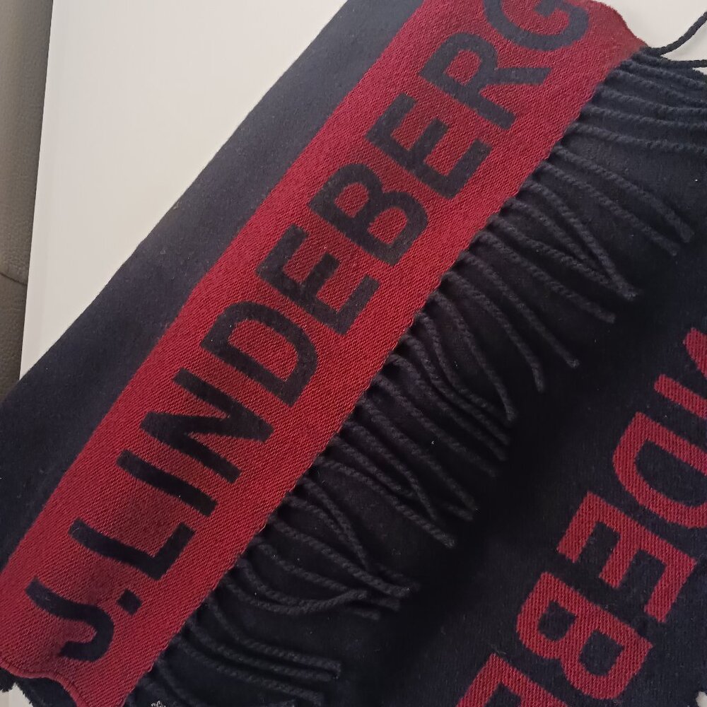 New J.lindeberg wool scarf made in italy - large length